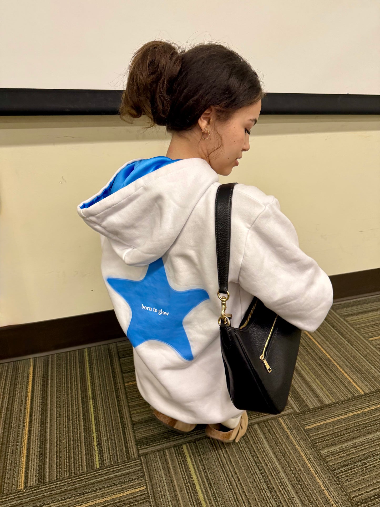 born to glow hoodie (blue)